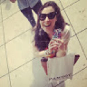 Meet your Posher, Mercedes